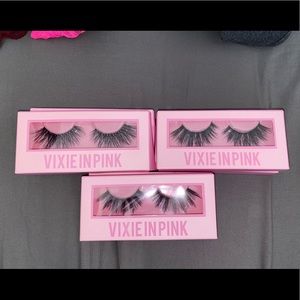 Vixie In Pink Eyelashes